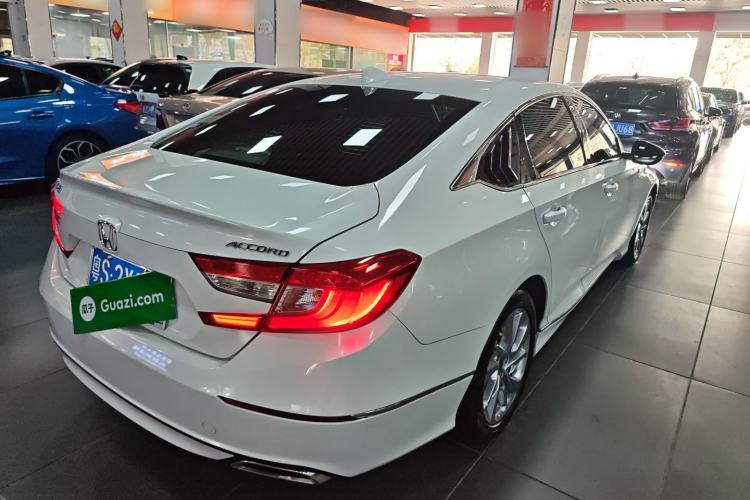 Used Honda Accord 2018 260TURBO Elite Edition China VI Rear Right 45 Deg
