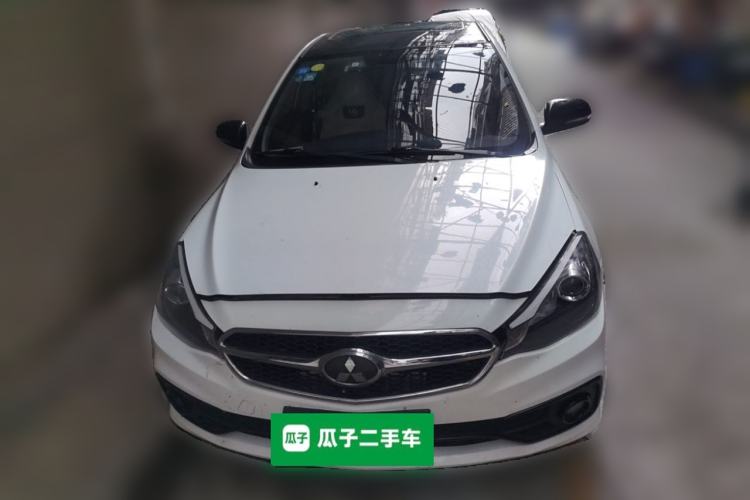 Used Soueast V5 Lingzhi 2017 1.5L Manual New Elite Model
