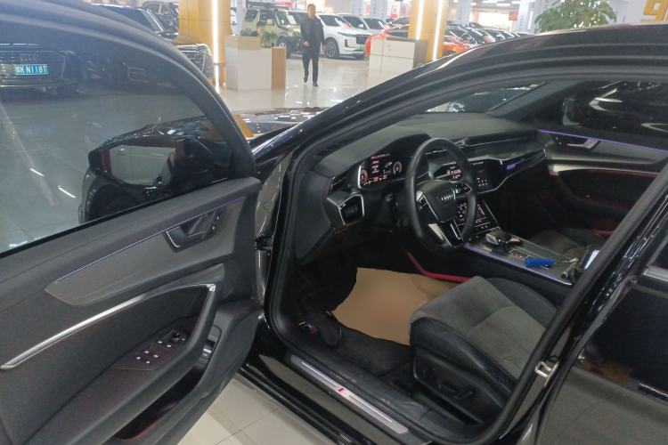 Used Audi A6L New Energy 2020 55 TFSI e quattro Interior 3