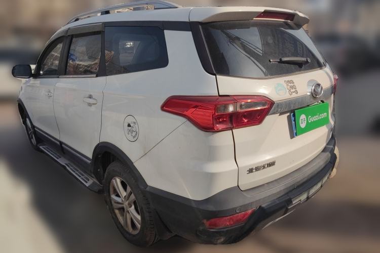 Used HYOSOW S3 2016 S3L 1.5L Manual Prestige Edition Rear Left 45 Deg