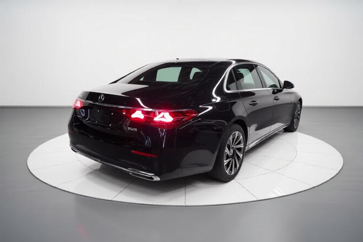 Used Mercedes-Benz E-Class 