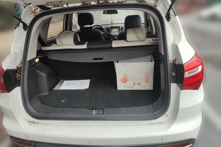 Used Changan CS35 2016 1.6L Automatic Luxury Model China V Standard