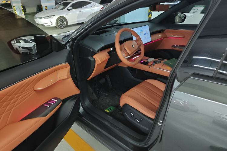 Used Deepal S07 2024 215Max Qiankun Intelligent Driving ADS SE Range-Extended Version