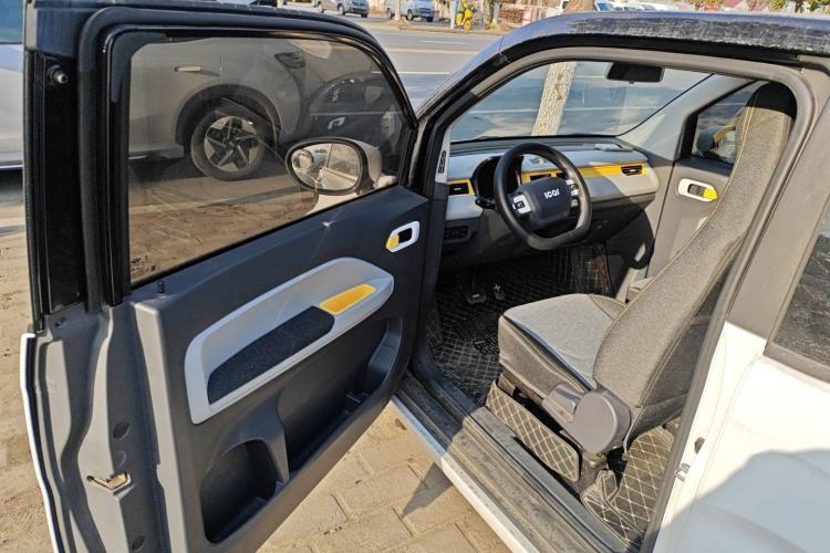 Used Chery QQ Ice Cream 2022 170km Sundae Phosphate Lithium-Ion
