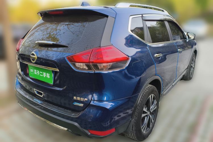 Used Nissan X-Trail 2017 2.5L CVT Luxury Edition 4WD Rear Right 45 Deg