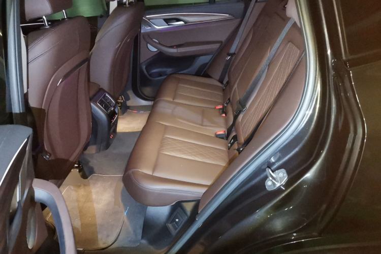 Used BMW X3 2022 Facelift xDrive30i Luxury Edition M Night Edition Package Left Rear Seat