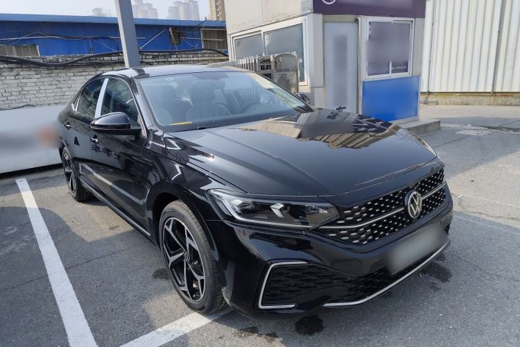 Used Volkswagen Passat 2026 Model, Outstanding 380TSI Xingkong Longteng Edition
