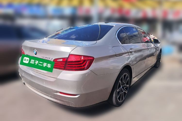 Used BMW 5 Series 2013 530Li Leading Model Rear Right 45 Deg