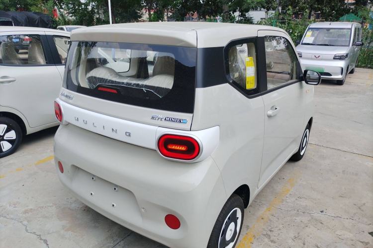 Used Wuling Hongguang MINIEV 2024 3rd Generation 215km Youth Edition