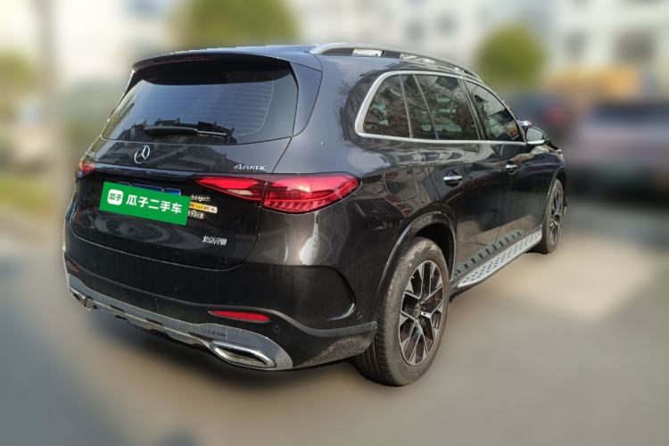 Used Mercedes-Benz GLC 2023 GLC 260 L 4MATIC Luxury Model 5 Seats Rear Right 45 Deg