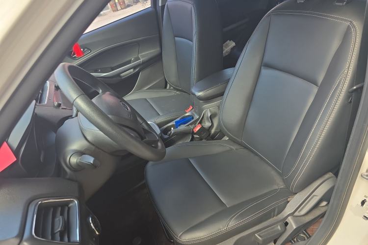 Used Ford Escort 2019 Revised 1.5L Automatic ZhiXiang Version (Tire Pressure Monitoring) China VI Standard Left Front Seat