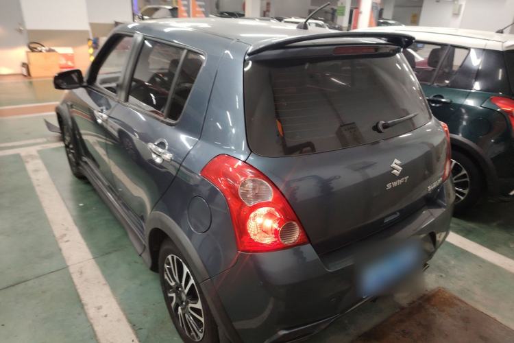 Used Suzuki Swift 2014 1.5L Automatic Fashion Edition Rear Left 45 Deg