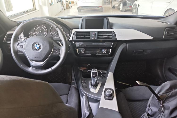 Used BMW 3 Series 2017 320i M Sport
