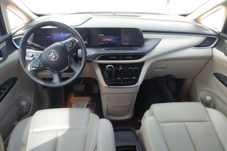 Used Buick GL8 2023 ES Lu Zun Comfort Model Center Console