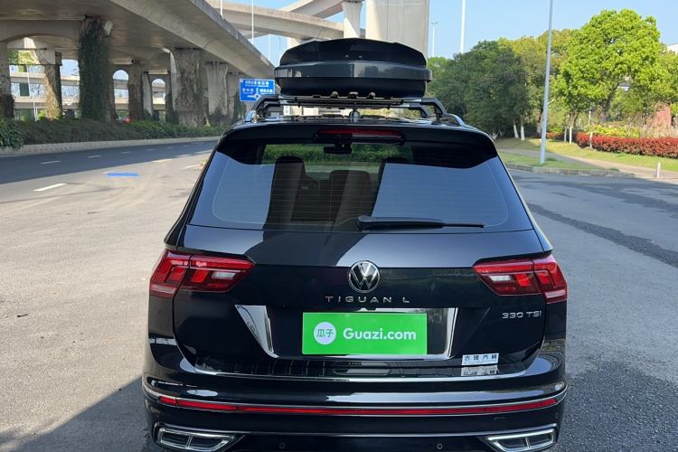 Used Volkswagen Tiguan L 2024 Outstanding Model 330TSI Automatic Two-Wheel Drive R-Line Dragon Glory Edition Rear