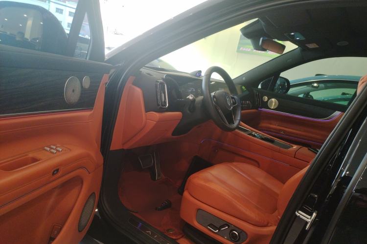 Used Hima AITO M9 2024 All-Electric Ultra Version 100 kWh 5-Seater Model
