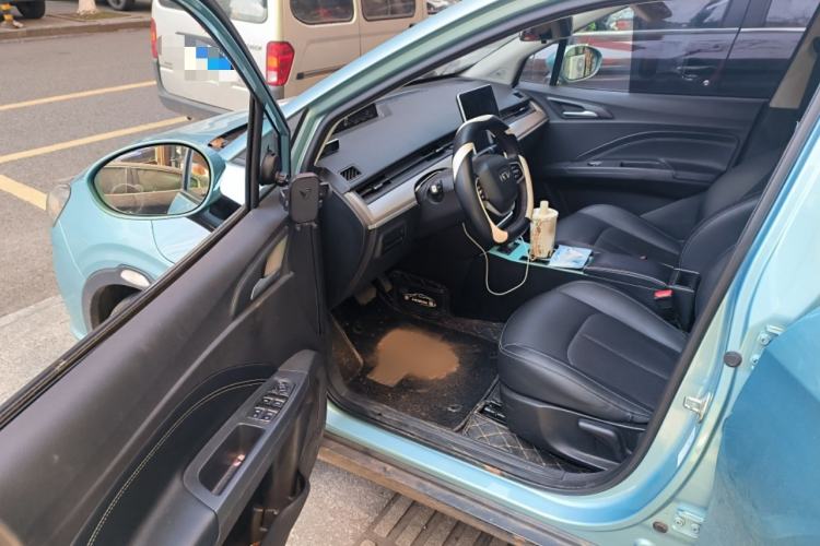 Used NETA V 2021 Long-Range Entertainment Edition Upgrade Model