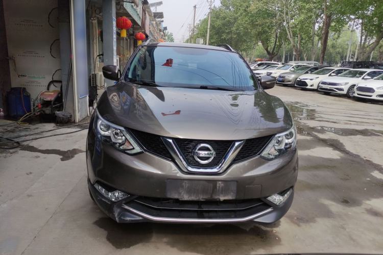 Used Nissan Qashqai 2017 2.0L CVT Elite Edition China V Standard Front