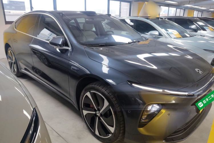 Used Nio ET7 2022 100kWh First Edition Front Right 45 Deg