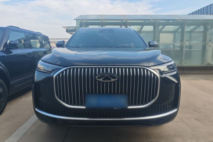 Used Chery Tiggo 9 2025 2.0T Dual-Clutch Two-Wheel Drive Luxury Edition 5 Seats