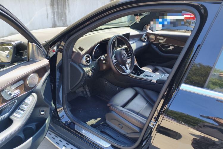 Used Mercedes-Benz GLC 2022 Second Facelift GLC 260 L 4MATIC Luxury Edition Driver Seat