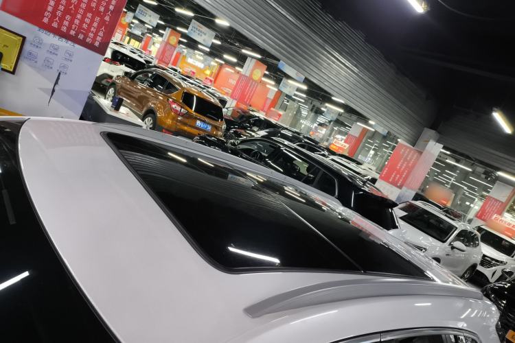 Used Cadillac XT5 2022 2.0T Two-Wheel Drive Luxury Version
