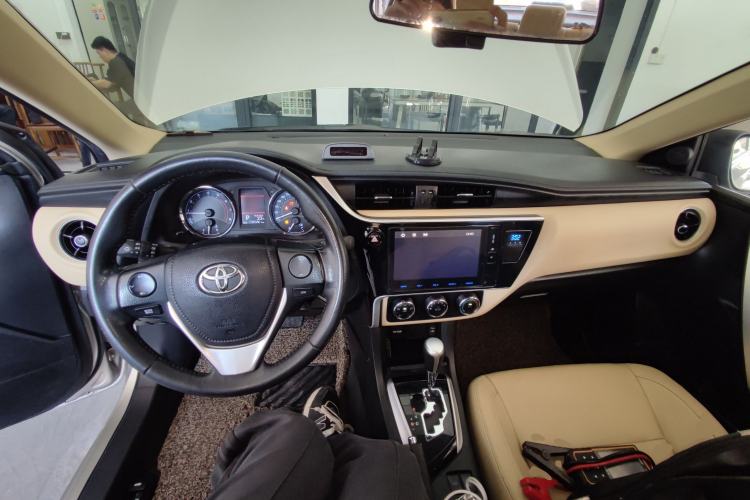 Used Toyota Corolla 2017 Revised Version 1.2T S-CVT GL-i Leather Edition