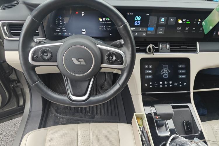 Used Li Auto ONE 2020 Extended-Range 6-Seater Version Steering Wheel