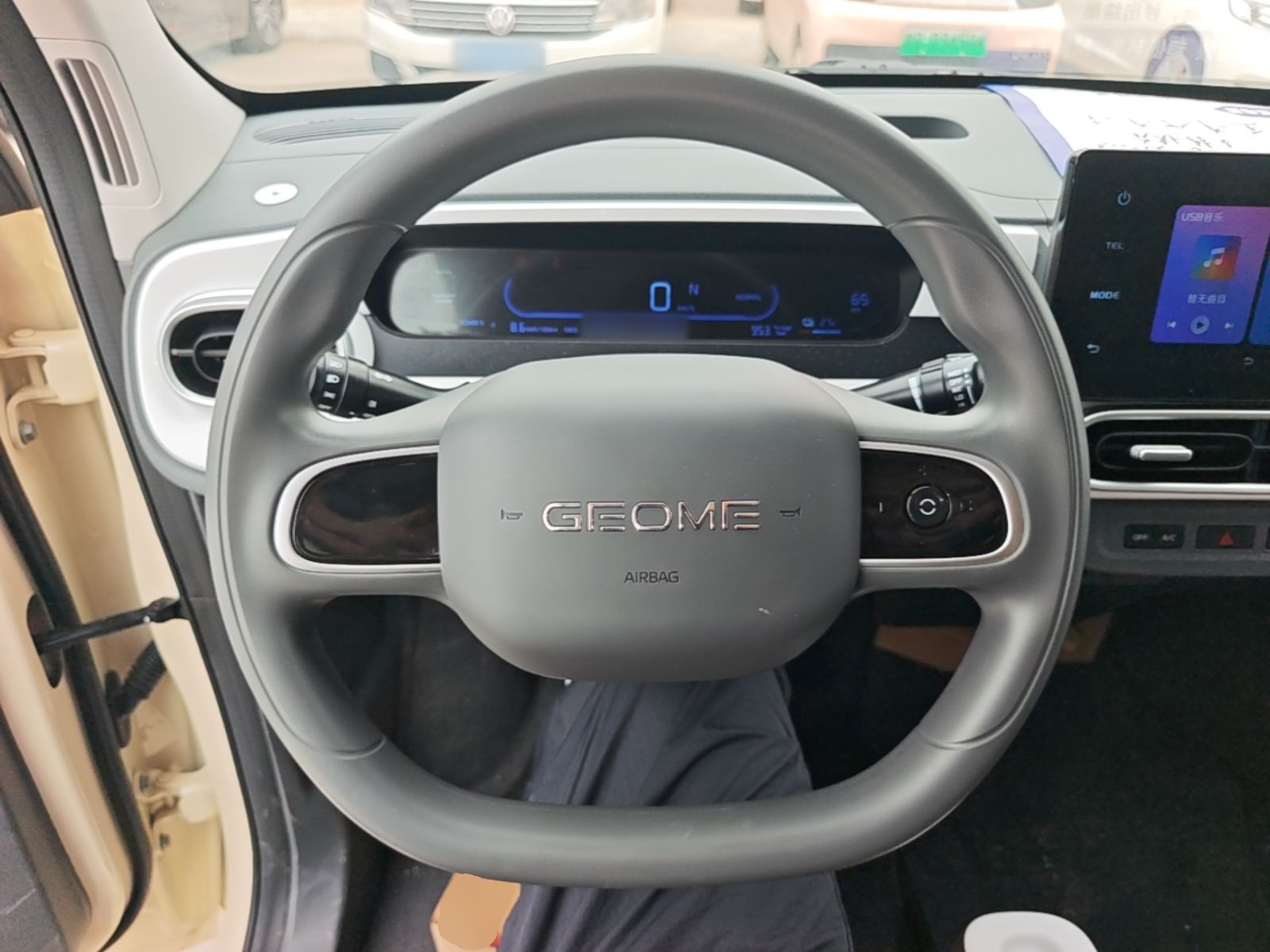 Geely Galaxy Panda 2025 210 km – Yuanqi Bear — снимка 13