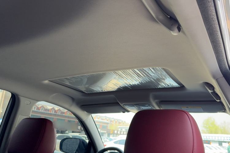 Used CHANGAN CS75 2022 Blue Whale Edition 1.5T Manual Elite Model Roof