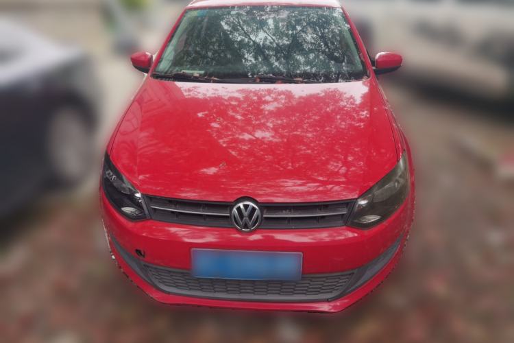 Used Volkswagen Polo 2013 1.4L Manual Fashion Edition Front