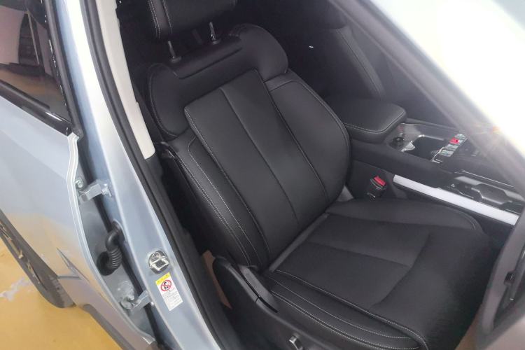 Used Formula Leopard Titanium 3 2025 501KM All-Wheel Drive Intelligent Driving Ultra Version
