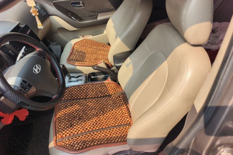 Used Hyundai Celesta 2011 1.6L Automatic Luxury Version Left Front Seat