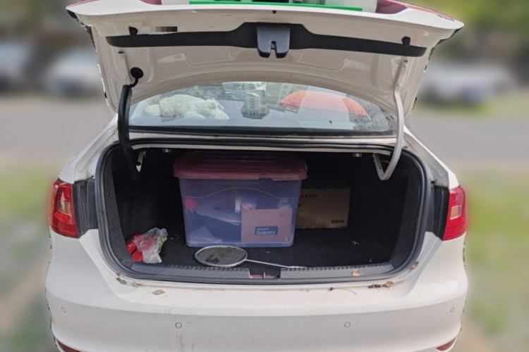 Used Volkswagen Sagitar 2014 Revised Version 1.4TSI Automatic Luxury Edition