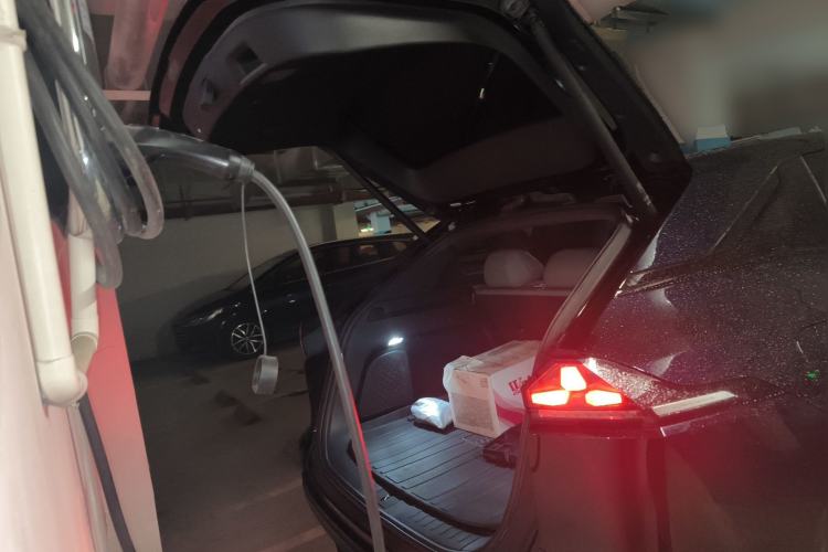 Used Deepal S07 2024 215Max Range-Extended Version Trunk