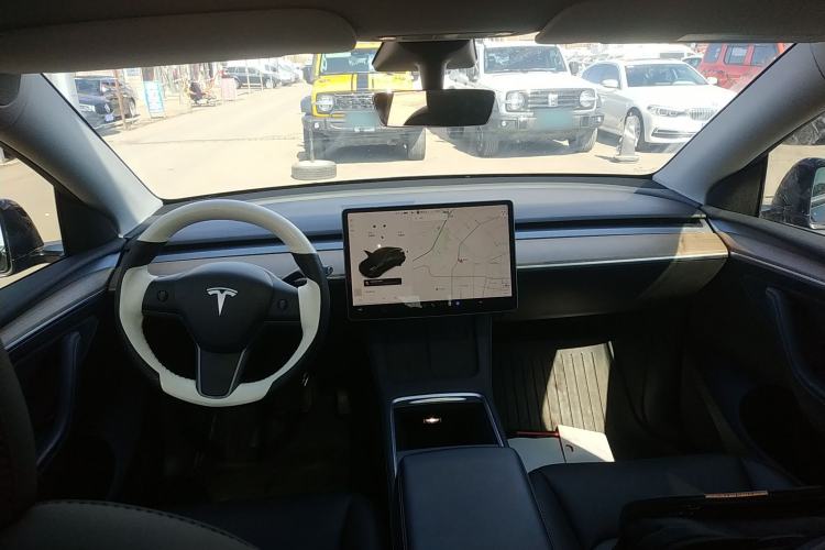 Used Tesla Model Y 2021 Standard Range Rear-Wheel Drive Version