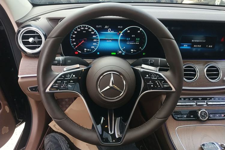 Used Mercedes-Benz E-Class New Energy 2023 E 350 e L Plug-in Hybrid Sedan