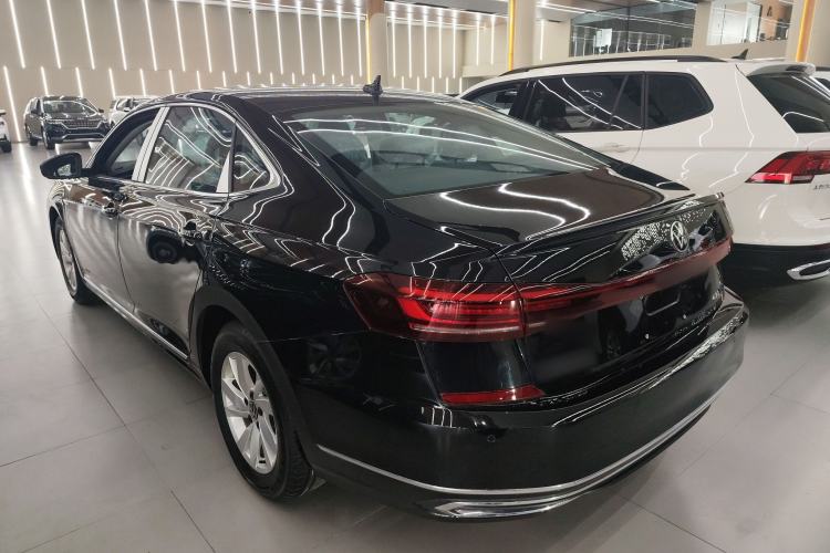 Used Volkswagen Passat New Energy 2025 430 PHEV Hybrid Business Edition Rear Left 45 Deg