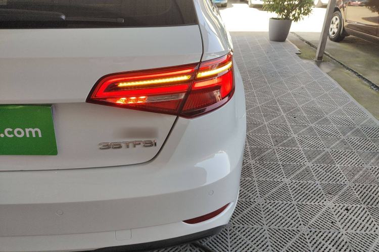 Used Audi A3 2020 Sportback 35 TFSI Fashion Edition China VI Emission Standard
