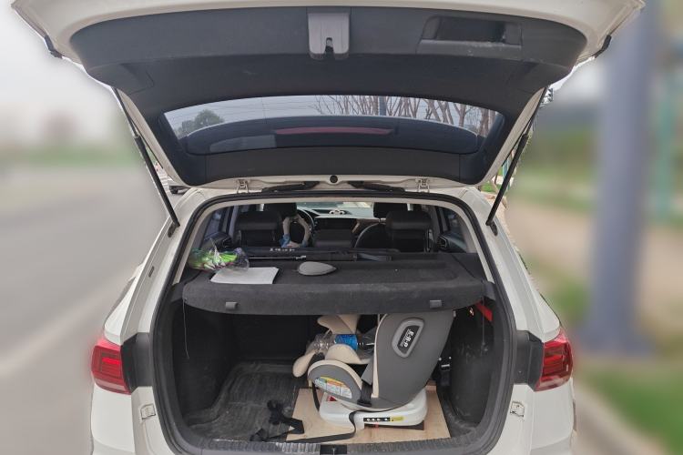 Used Volkswagen Tharu 2022 280TSI Two-Wheel Drive Comfort Edition Trunk