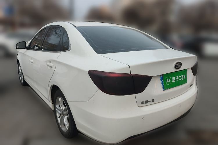 Used Bestune B30 2016 1.6L manual luxury version
