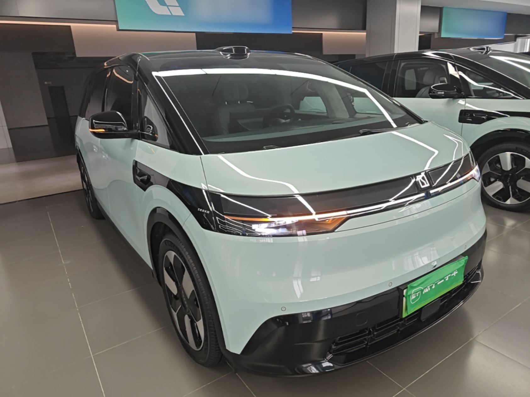 Zeekr MIX 2025 Intelligent Driving Version — снимка 3