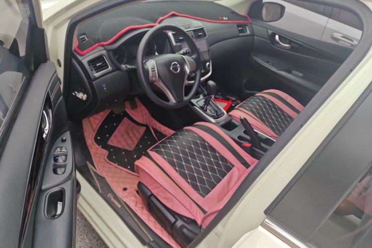 Used Nissan Tiida 2016 1.6L CVT Cool Dynamic Edition Driver Seat