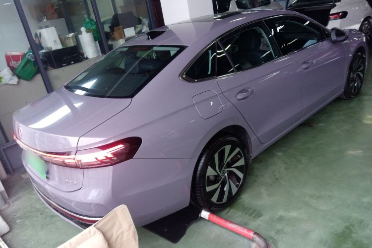 Used Volkswagen Passat 2025 Pro 380TSI Dragon Glory Edition Rear Right 45 Deg