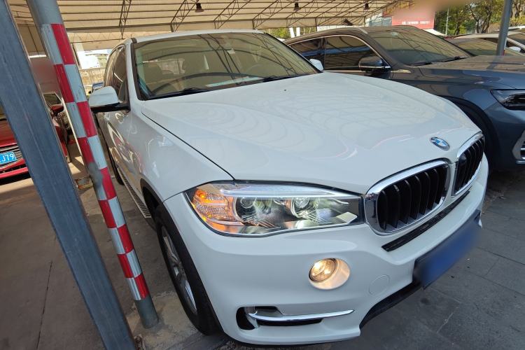 Used BMW X5 2017 xDrive35i Middle East
