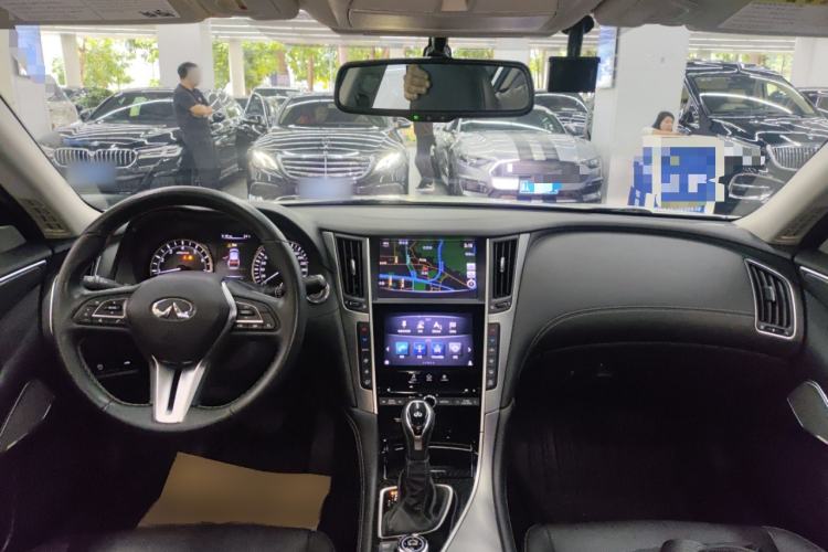 Used Infiniti Q50L 2018 2.0T Enjoyment Version China VI Standard