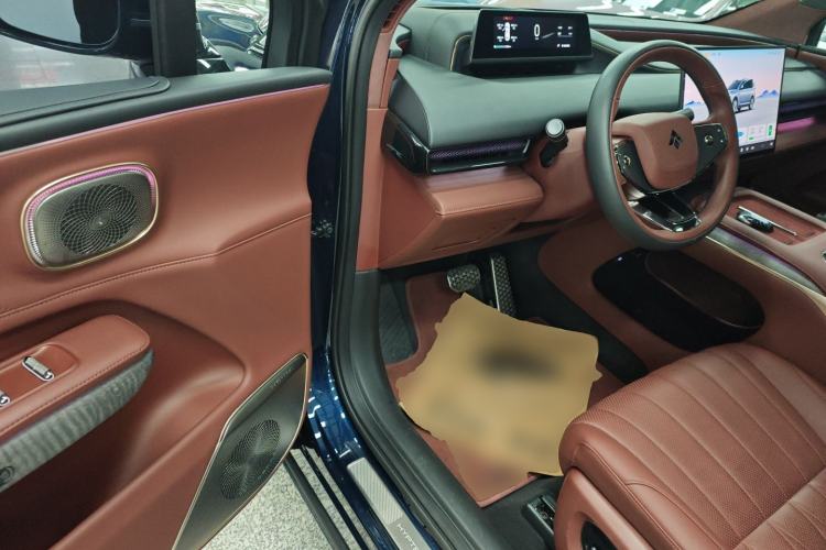 Used Hyptec HL 2025 700 Ultra Six-Seater All-Wheel-Drive LiDAR Version
