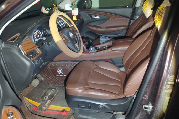 Used Buick Envision 2018 28T Four-Wheel Drive Luxury Model
