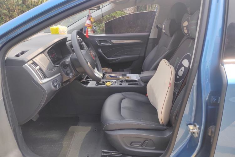 Used Roewe i6 2020 PLUS 1.6L CVT 4G Connected Glory Flagship Edition
