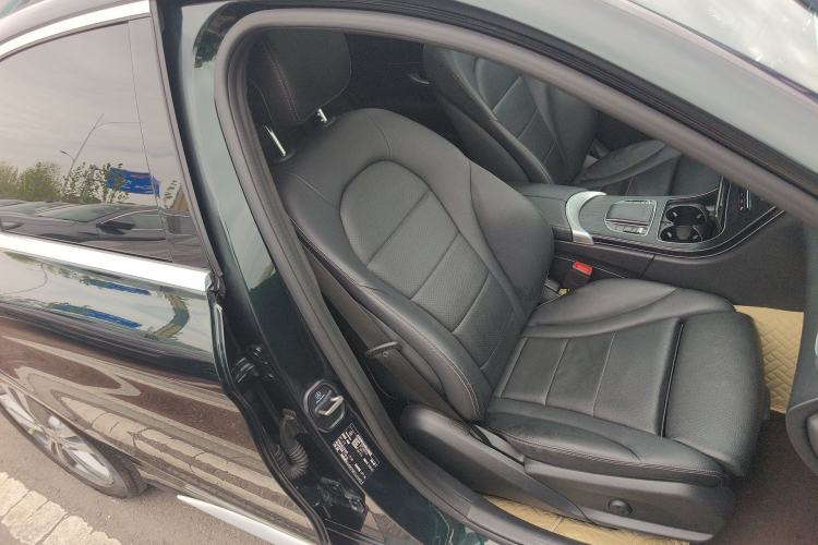 Used Mercedes-Benz C-Class 2020 Restyled C 200 L Fashion Edition Sport Version Right Front Seat